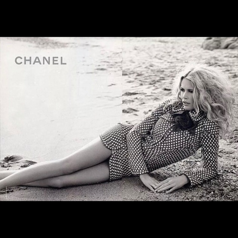 Chanel Tweed Coat Dress Claudia Schiffer Vogue